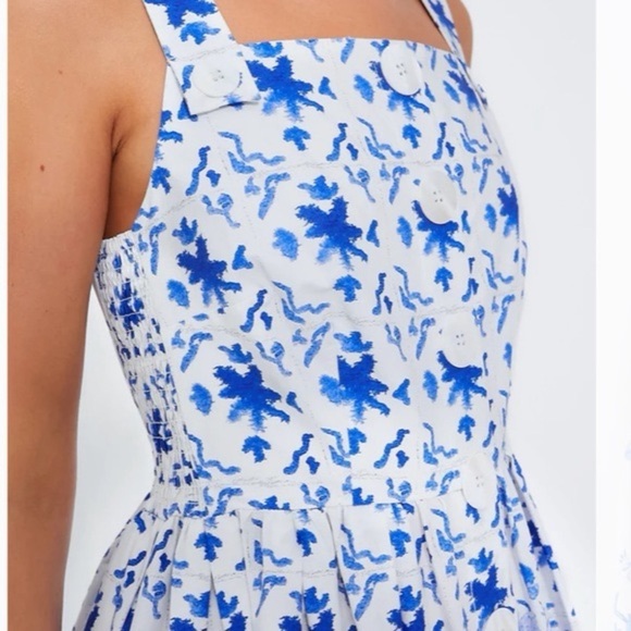 Tuckernuck Floral Blue and White Sleeveless Dress - Picture 3 of 10